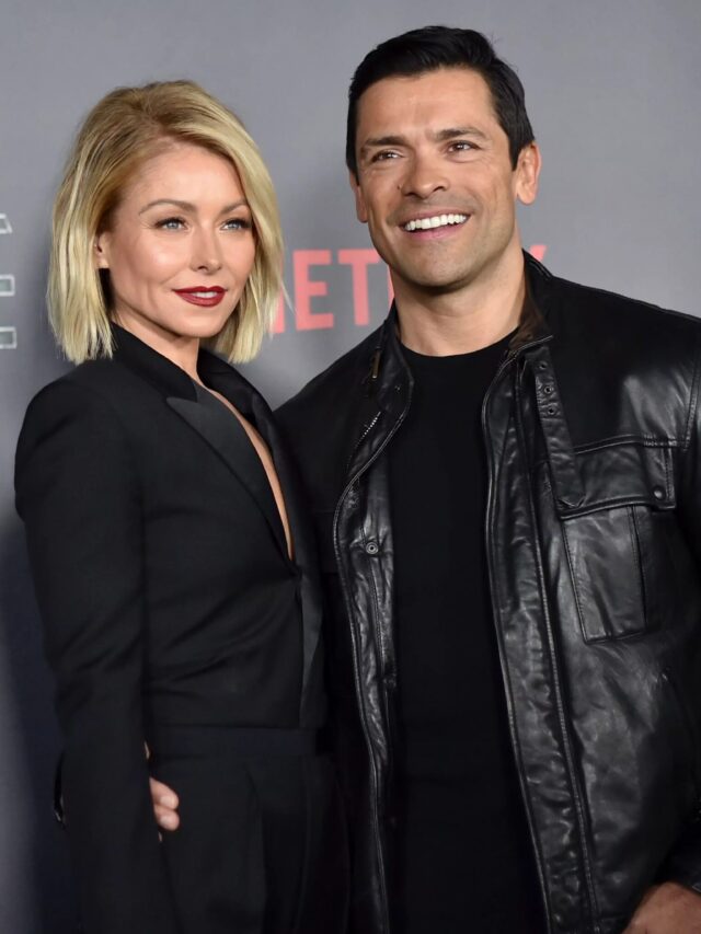 Kelly Ripa blamed husband Mark Consuelos for not helping a quiz game winner.
